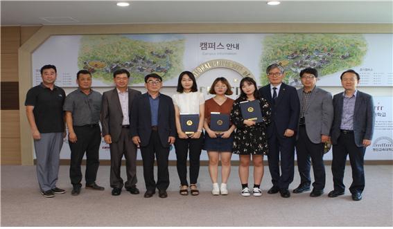 2018 신입생 총동문회 기념품(도서) 독후감 장학금 시상식